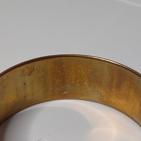 Vintage Bangle With Feathers - Picture 9 of 13